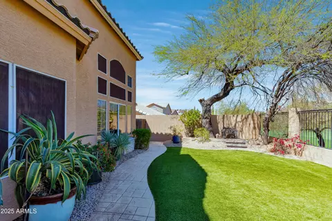 Exterior - 1334 E Voltaire Ave, Phoenix, AZ 85022 photo 6 of 7