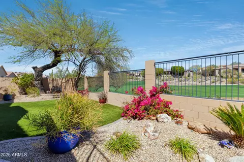Exterior - 1334 E Voltaire Ave, Phoenix, AZ 85022 photo 5 of 7