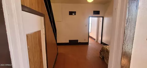 Entry Way - 2110 N Laura Ave, Douglas, AZ 85607 photo 6 of 7