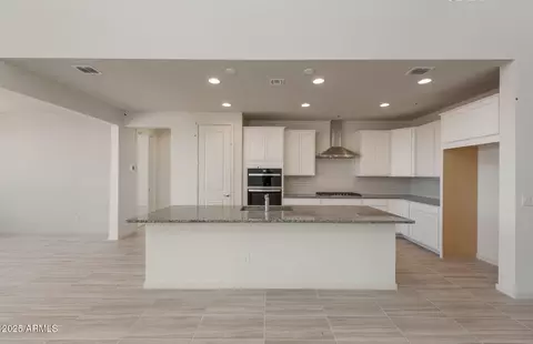 1395 W Saddle Run, Apache Junction, AZ 85120 photo 14