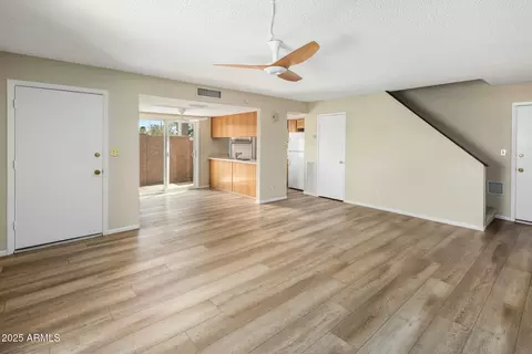 Living - 256 E Betty Elyse Ln, Phoenix, AZ 85022 photo 3 of 3
