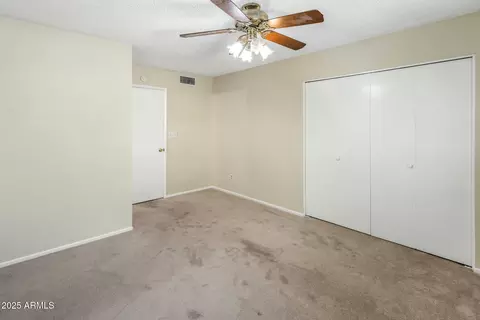 Bedroom - 256 E Betty Elyse Ln, Phoenix, AZ 85022 photo 2 of 6