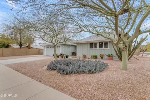 5165 E Tunder Dr, Phoenix, AZ 85044 photo 3