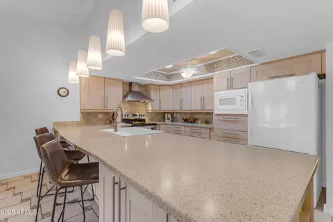 5165 E Tunder Dr, Phoenix, AZ 85044 photo 6