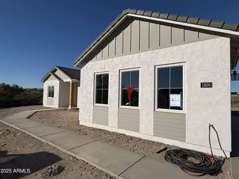 1800 W Caramel Ct, Mesa, AZ 85202