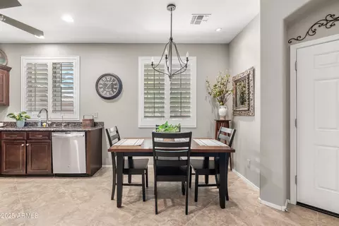 2512 E Vermont Dr, Gilbert, AZ 85295 photo 9