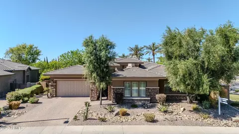 5206 S Fairchild Ln, Chandler, AZ 85249