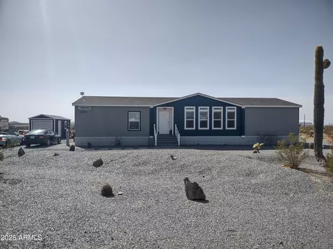 4143 W Sunset Dr W, New River, AZ 85087