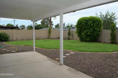 4815 E Clarendon Ave, Phoenix, AZ 85018 photo 9