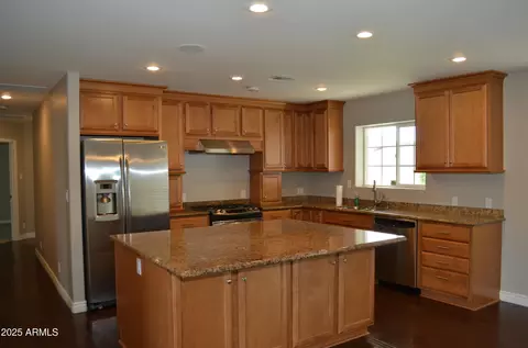 4815 E Clarendon Ave, Phoenix, AZ 85018 photo 6