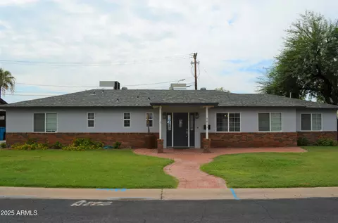 4815 E Clarendon Ave, Phoenix, AZ 85018 photo 4