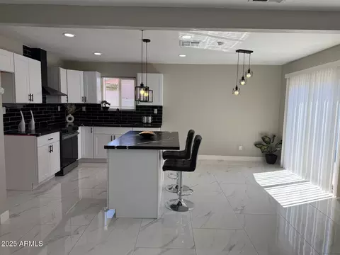 17435 N 16th Ave, Phoenix, AZ 85023 photo 4