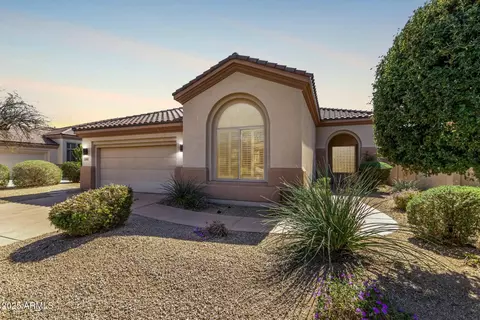 8241 E Mohawk Ln, Scottsdale, AZ 85255