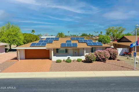 10340 W Floriade Dr, Sun City, AZ 85351