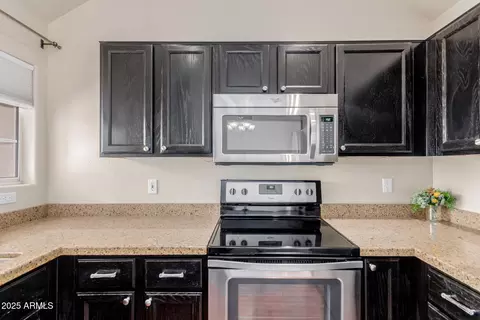 1633 E Lakeside Dr #106, Gilbert, AZ 85234 photo 7