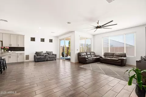 19181 W Jackson St, Buckeye, AZ 85326 photo 6