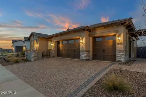 5812 E Sanford St, Mesa, AZ 85215