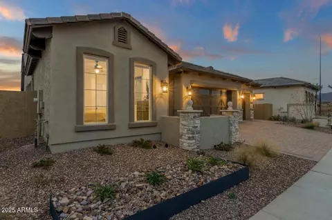 5812 E Sanford St, Mesa, AZ 85215 photo 2