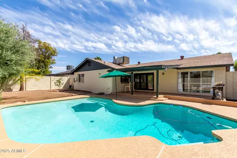 624 E Laguna Dr, Tempe, AZ 85282