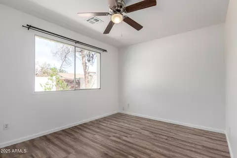 624 E Laguna Dr, Tempe, AZ 85282 photo 6