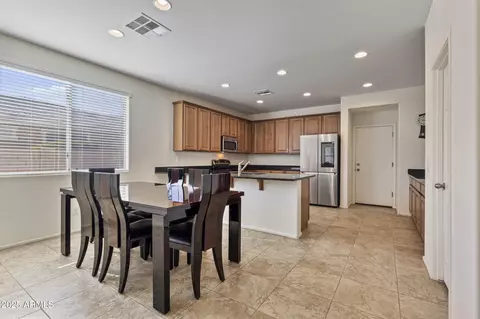 1093 E Doral Ave, Gilbert, AZ 85297 photo 5