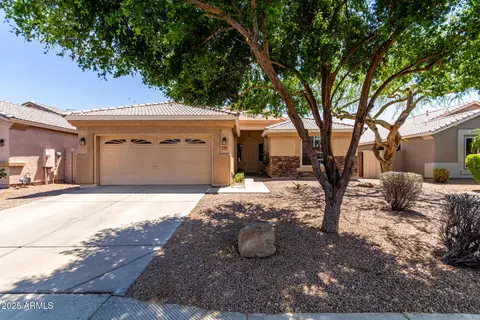 9511 E Kiva Ave, Mesa, AZ 85209