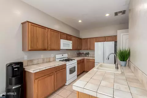 9511 E Kiva Ave, Mesa, AZ 85209 photo 22