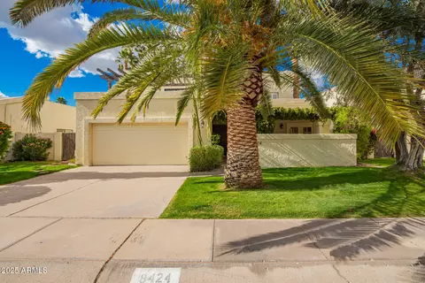 8424 E San Bernardo Dr, Scottsdale, AZ 85258