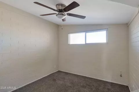 Bedroom - 918 E Dunlap Ave #1-2, Phoenix, AZ 85020 photo 2 of 3