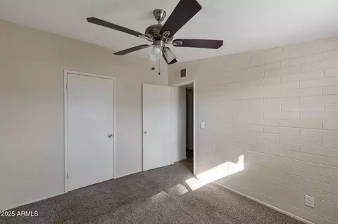 Bedroom - 918 E Dunlap Ave #1-2, Phoenix, AZ 85020 photo 1 of 3