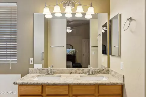 2123 E Catclaw St, Gilbert, AZ 85296 photo 13