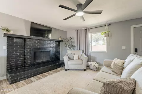 173 W Jamestown Rd, Kearny, AZ 85137