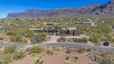10860 E Cactus View Cir, Gold Canyon, AZ 85118
