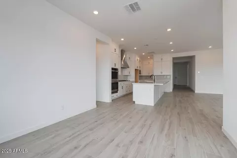 1246 E Penedes Dr, Gilbert, AZ 85298 photo 6