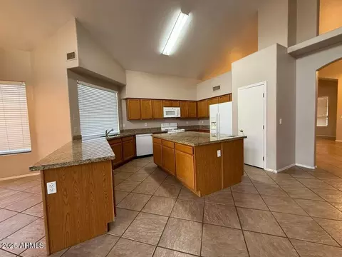 1024 E Mohawk Dr, Phoenix, AZ 85024 photo 11