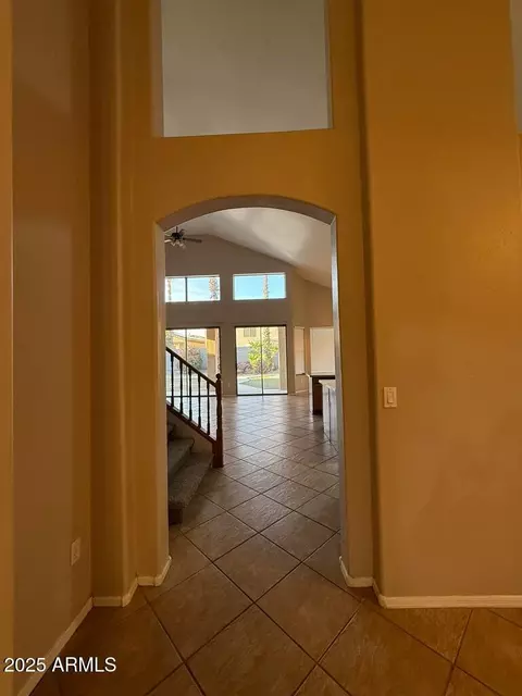 1024 E Mohawk Dr, Phoenix, AZ 85024 photo 9