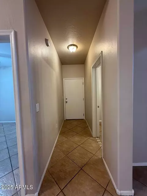 1024 E Mohawk Dr, Phoenix, AZ 85024 photo 6