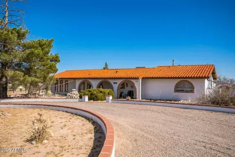 3060 W Joseph Rd, Benson, AZ 85602
