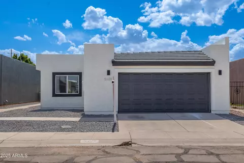 5109 W Sanna St, Glendale, AZ 85302