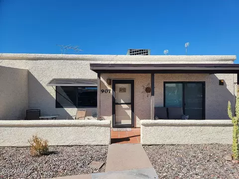 907 E Lancaster Cir, Florence, AZ 85132