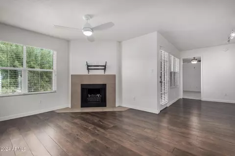8787 E Mountain View Rd #2021, Scottsdale, AZ 85258