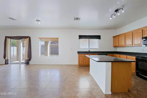 9541 W Frank Ave, Peoria, AZ 85382