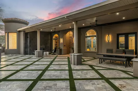 11320 N Crestview Dr, Fountain Hills, AZ 85268