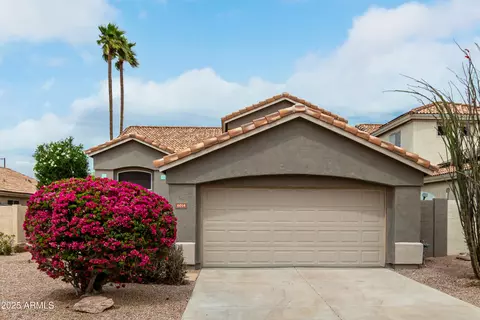 6014 E Sayan Cir, Mesa, AZ 85215