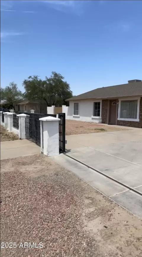 3935 N Del Monte Dr, Eloy, AZ 85131