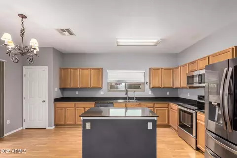 2993 W Sunshine Butte Dr, Queen Creek, AZ 85142