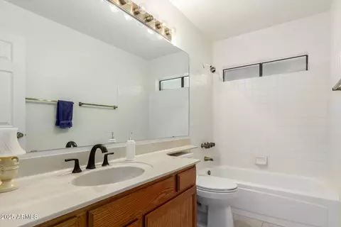 930 E Citation Ln, Tempe, AZ 85284 photo 26