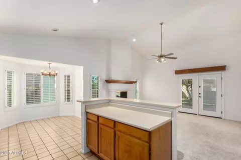930 E Citation Ln, Tempe, AZ 85284 photo 8