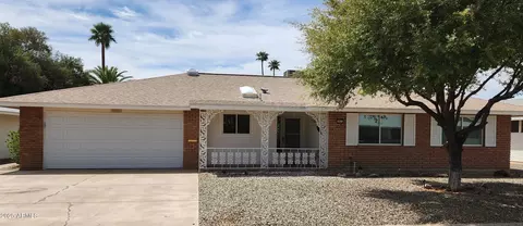 10910 W Saratoga Cir, Sun City, AZ 85351