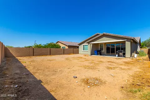 Exterior - 2831 W Carson Rd, Phoenix, AZ 85041 photo 3 of 3